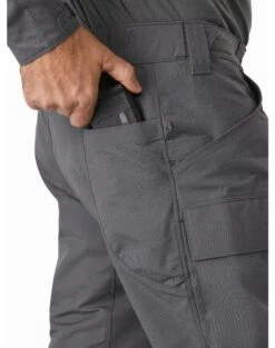 DM Arc'teryx LEAF Assault Pant AR (GEN 2) 26 DM Arc'teryx LEAF Assault Pant AR (GEN 2) -TACDIS Apparel Shop Assault Pant AR Gen 2 Wolf Back Pocket 1