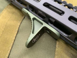 True North Concepts Gripstop Standard Length, M-LOK 19 True North Concepts Gripstop Standard Length, M-LOK -TACDIS Apparel Shop GS OD 10