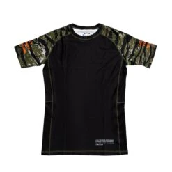 TD X LFW Short Sleeve Rash Guard