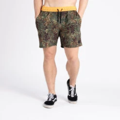 TD Featherweight Shorts -TACDIS Apparel Shop Tactical shorts with quick dry and 4 way stretch