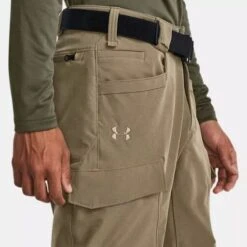Under Armour Alpha Cargo Pant -TACDIS Apparel Shop UA Alpha Cargo Pants Bayou close up sideedit