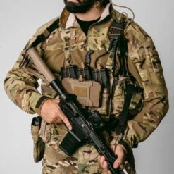 Ferro Chesty Rig Wide V2 17 Ferro Chesty Rig Wide V2 -TACDIS Apparel Shop ferro chesty wide v2 on model 1 480x480 13eb2ba4 a5c8 4457 96a6 f6a3467b4f0a