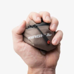 DAKA Lite Pouch, Medium -TACDIS Apparel Shop mag1244 245 magpul daka lite pouch medium 05.1