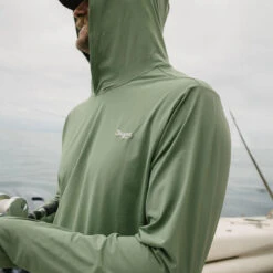 Seager Escala Sunshirt -TACDIS Apparel Shop seager escala sunshirt basil lifestyle 2